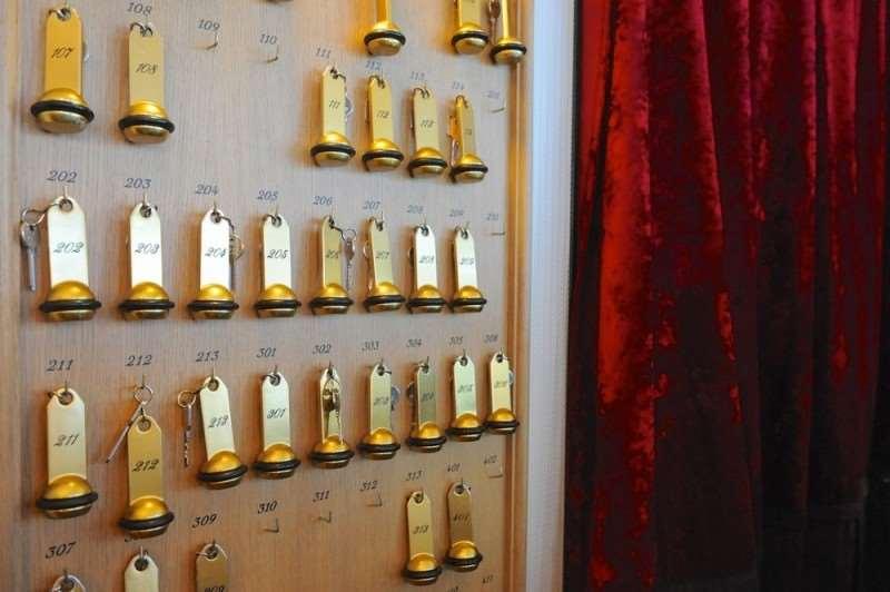 ホテル Latroupe Le Berger Saint-Gilles インテリア 写真
