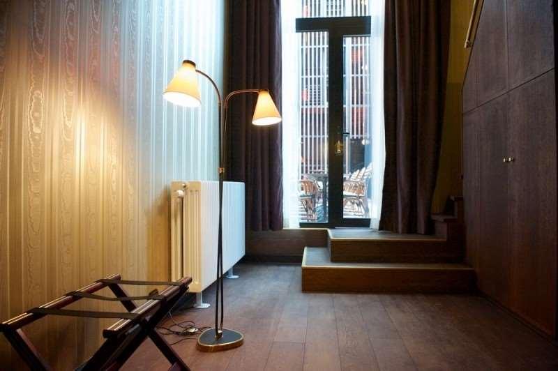 ホテル Latroupe Le Berger Saint-Gilles 部屋 写真